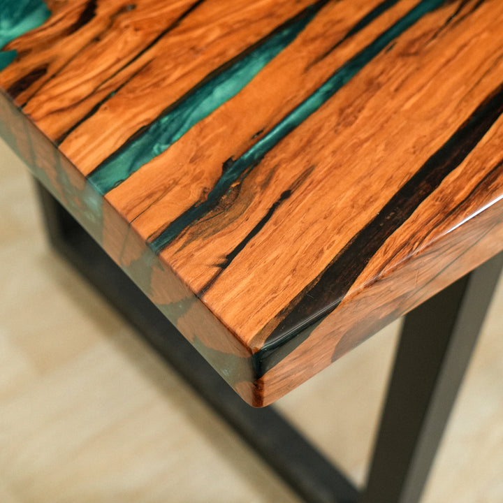 Seawavetable-Seamless olive wood table with glossy green epoxy center