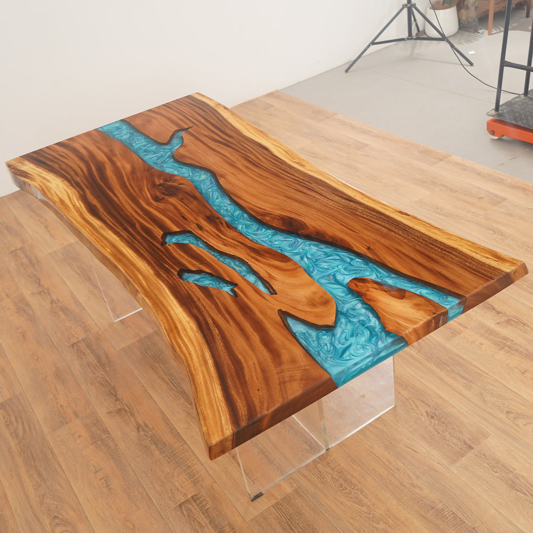 Seawavetable-Handcrafted walnut and peacock blue epoxy table top