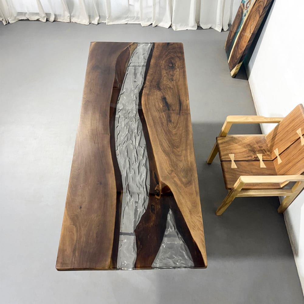 epoxy resin dining table