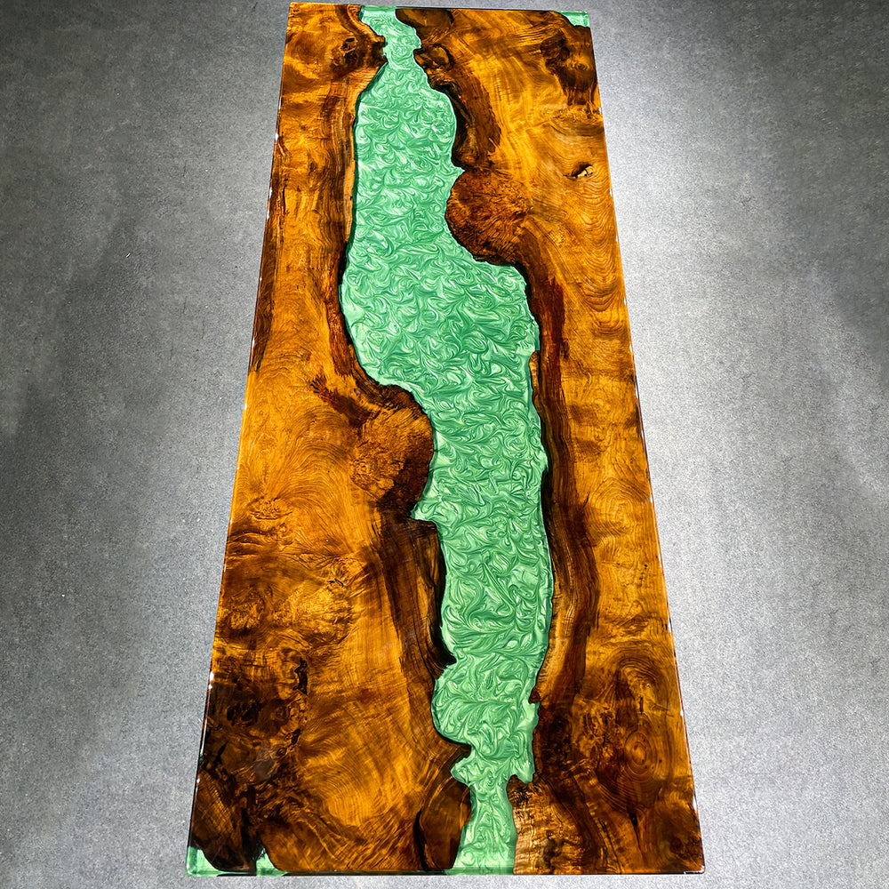 live edge dining table
epoxy table
epoxy dining table
epoxy river table