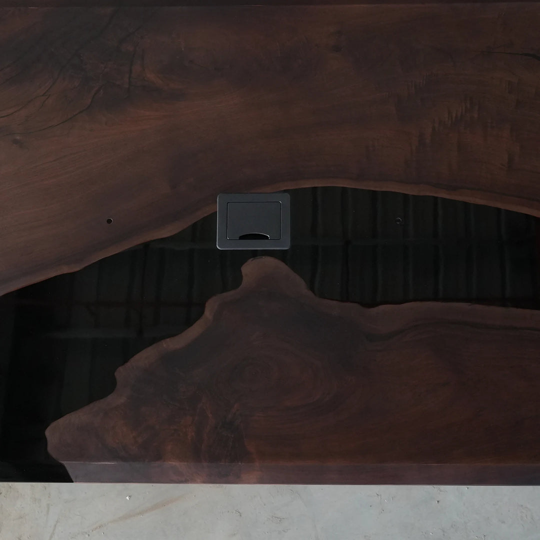 Seawavetable-gloss-resin-and-matte-wood-contrast-conference-table-surface