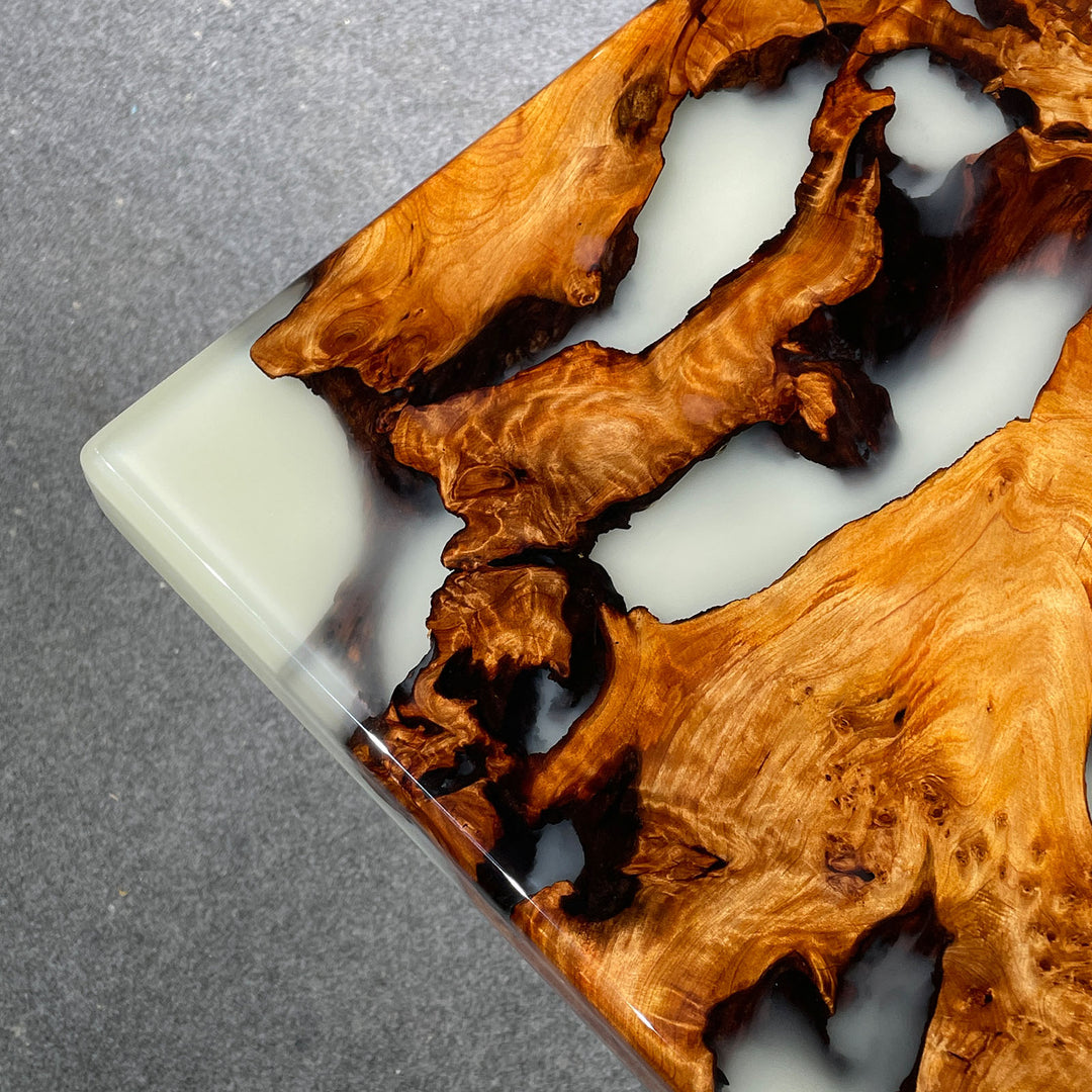 Seawavetable-High-end epoxy table combining Cunninghamia wood and minimalist white resin