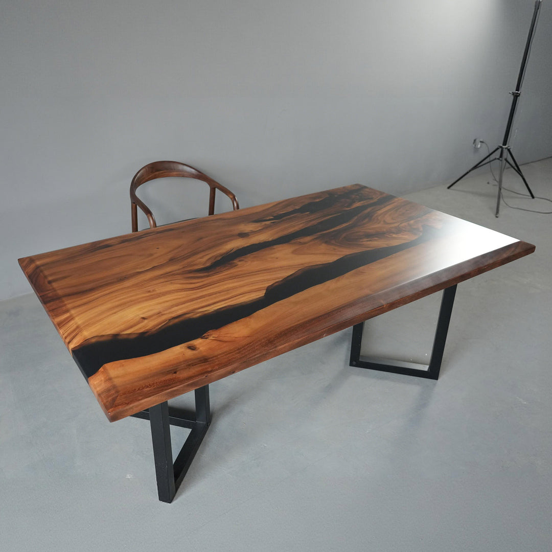 Seawavetable- handcrafted walnut resin dining table matte surface black river centerpiece