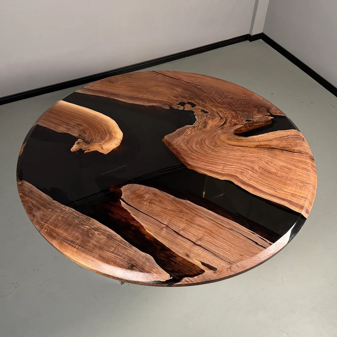 Transparent black epoxy with natural Black Walnut grain by SeawaveTable